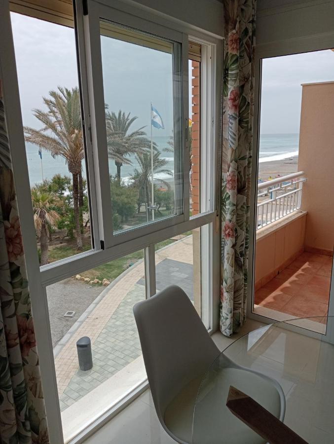 Primera Linea De Playa A 10 Min Estepona Сан Луис де Сабинияс Екстериор снимка